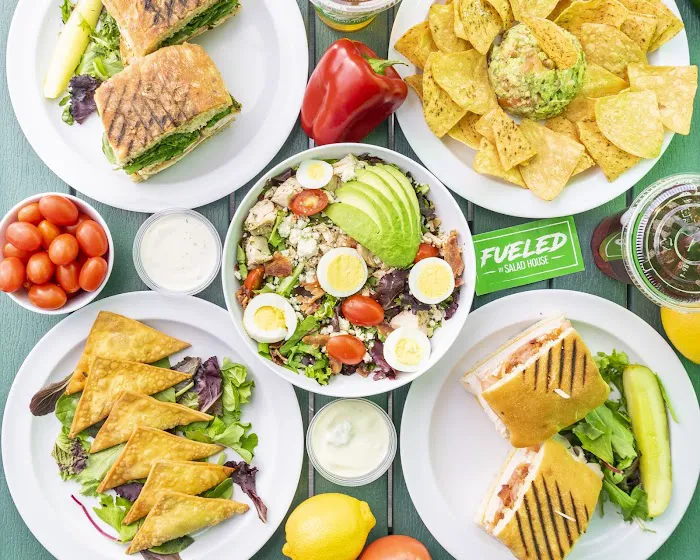 Salad House Picture 10