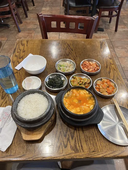 SGD DUBU SO GONG DONG TOFU & KOREAN BBQ Picture 9