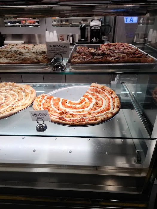 The Pizza Terminal & Restaurant NJ Picture 3