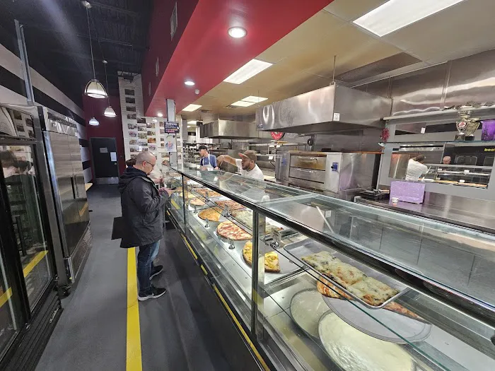 The Pizza Terminal & Restaurant NJ Picture 9