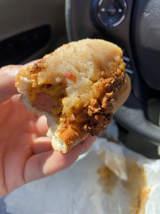 Chris' Red Hots (Store) Picture 2