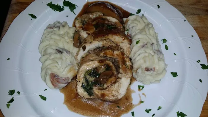 IL Panino Pizza Picture 5