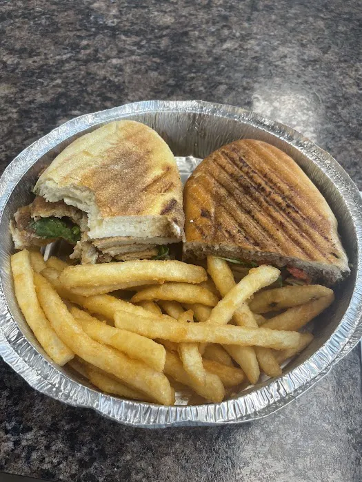 Il Panino Italian Deli & Catering Picture 9