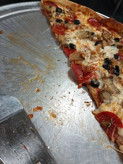 Franco's Pizzeria & Ristorante Picture 6