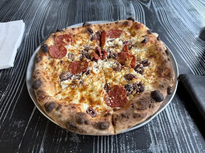 Double Zero Pizza Picture 10