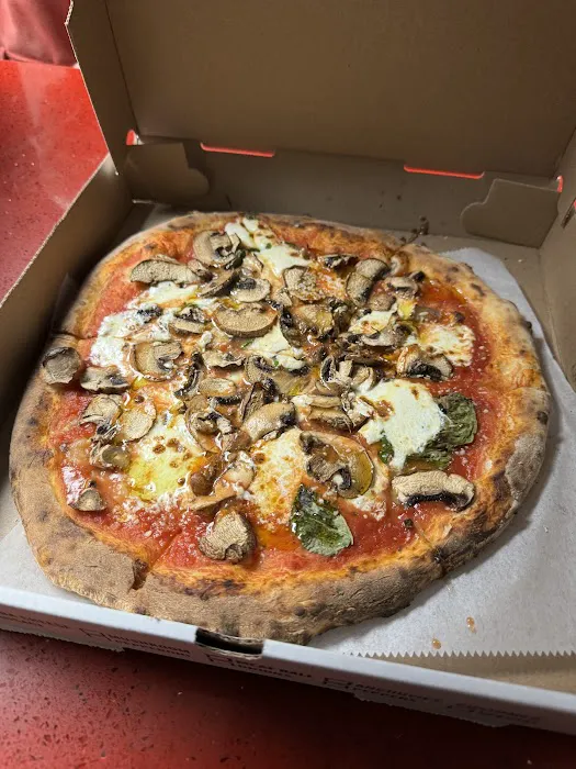 Double Zero Pizza Picture 3