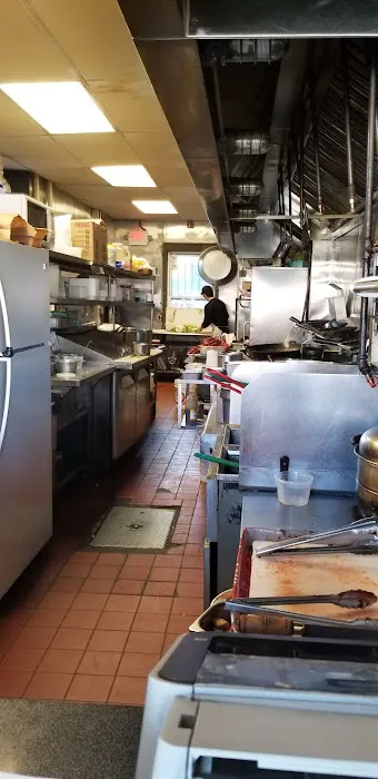 Verona Chinese Kitchen Picture 8