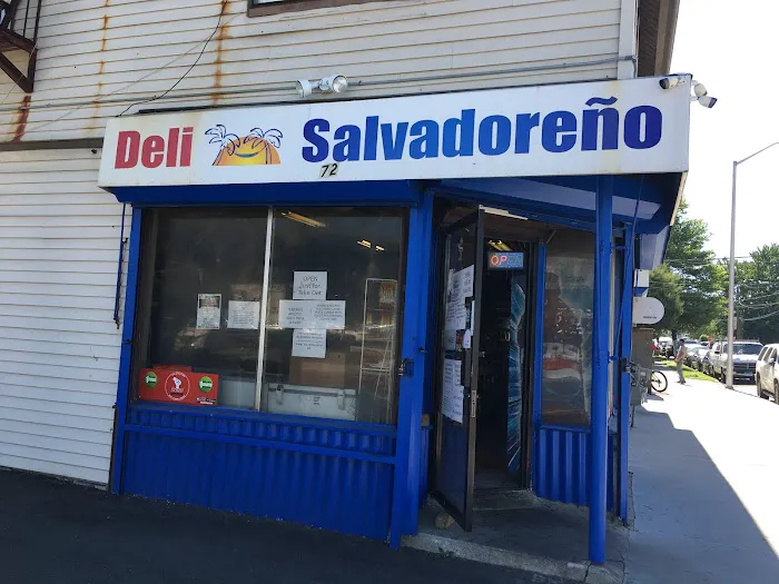 Deli Salvadoreño Picture 6
