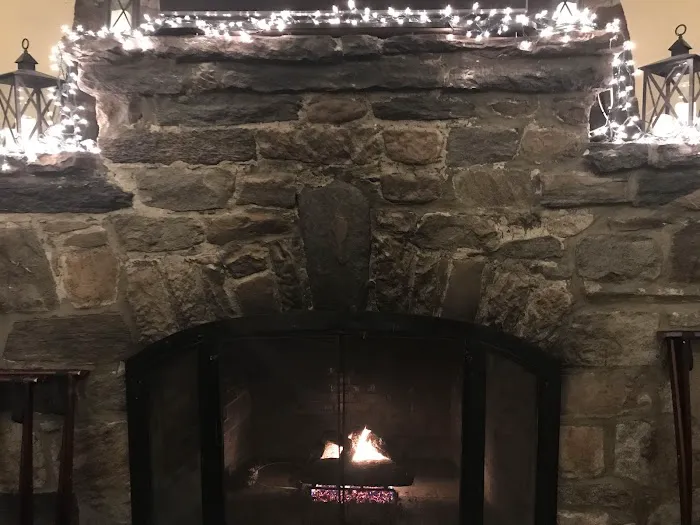 Zody's 19th Hole Picture 4