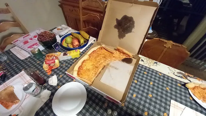 Sam's Pizza Picture 8