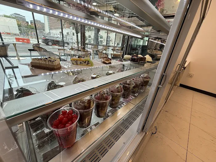 MR. FALAFEL & GELATO (Stamford,CT) Picture 10