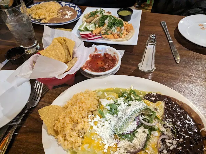 Cantina Mexicana Picture 9