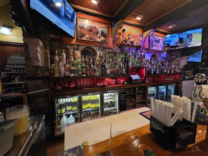 Cantina Mexicana Picture 6