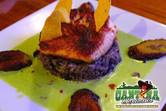 Cantina Mexicana Picture 5