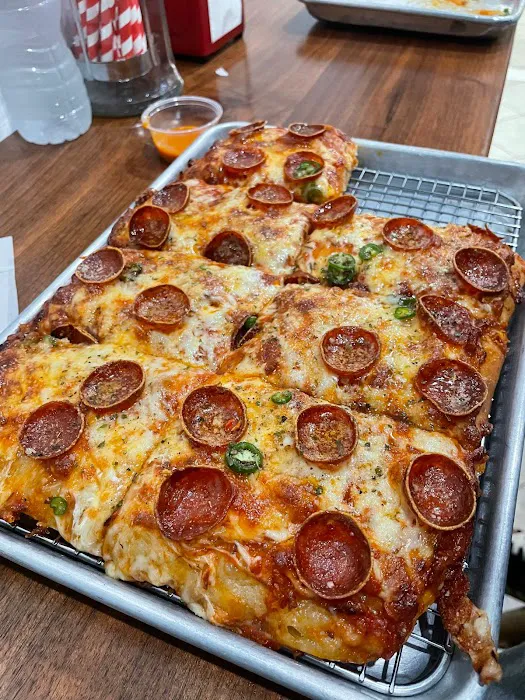 Refinery Kitchen Picture 2