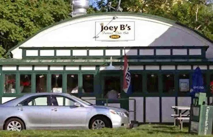 Joey B's Picture 6