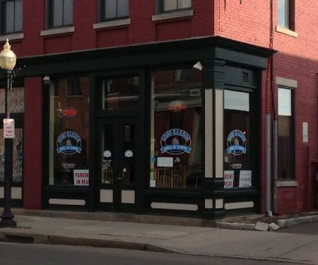 SoNo Harbor Deli & Cafe