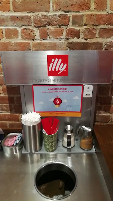 SoNo Harbor Deli & Cafe Picture 5