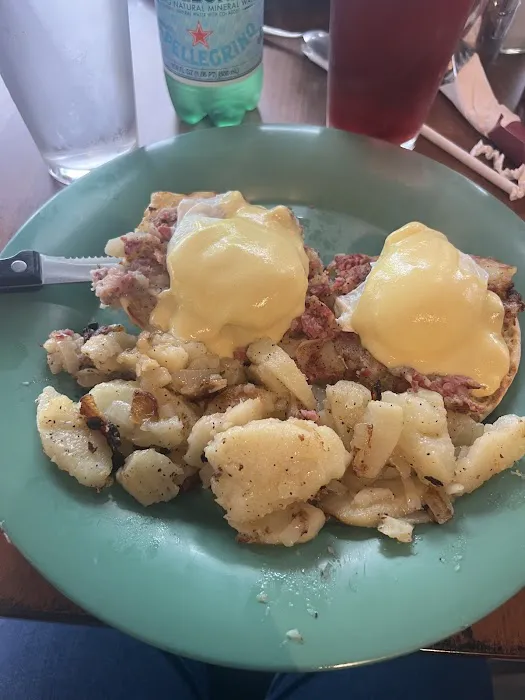 SoNo Harbor Deli & Cafe Picture 6