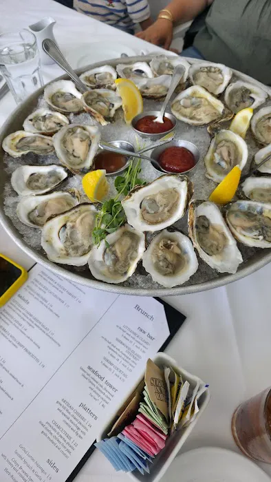 The Boathouse at Saugatuck Picture 8