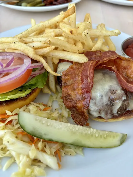 The Boathouse at Saugatuck Picture 5