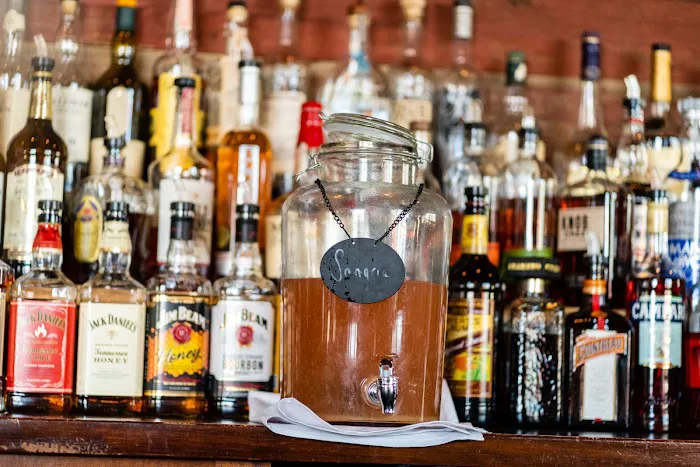 Little Pub at Dunville's Picture 5