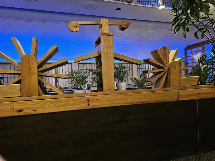 Show Win Japanese Cuisine Picture 2