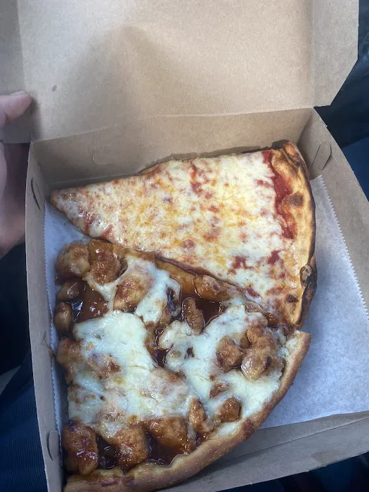 PieZano's Of Northport Picture 2