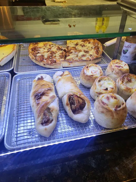 PieZano's Of Northport Picture 5