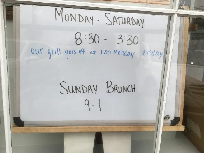 Driftwood Sandwich Shop Picture 1