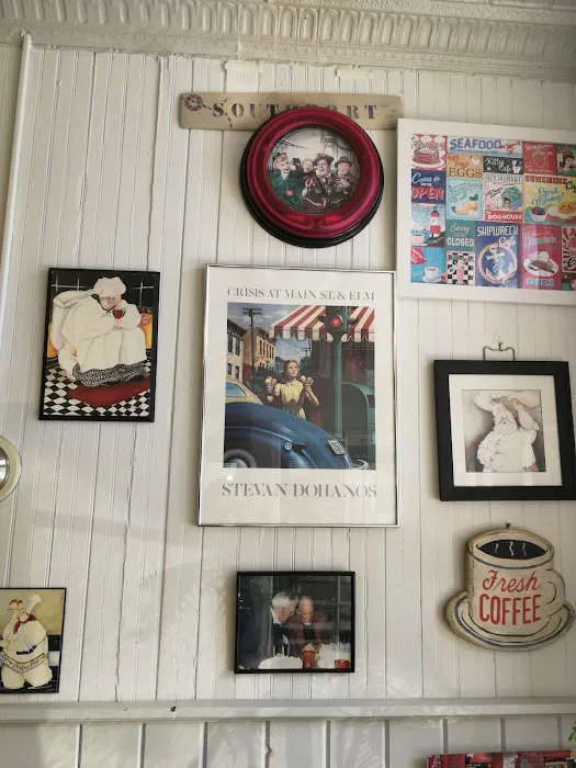 Driftwood Sandwich Shop Picture 9