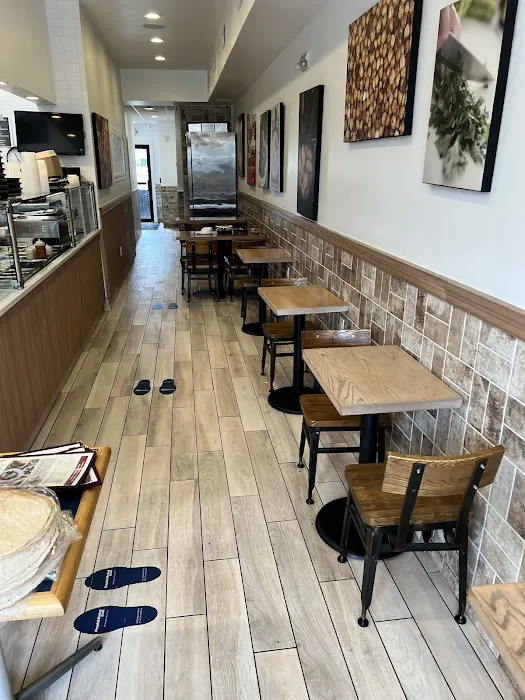 Layla's Falafel Picture 10