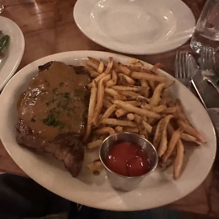 Martel Bistro & Bar Picture 9