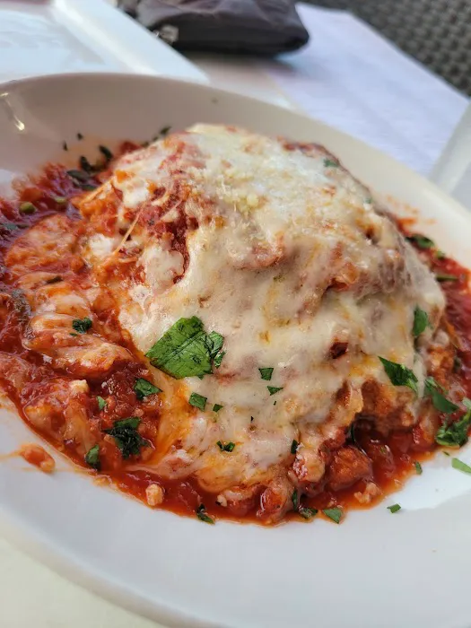 Julian's Pizza Kitchen & Bar Picture 4