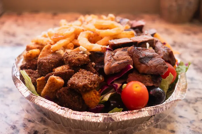 Arcuri's Pizza & Salad Picture 5