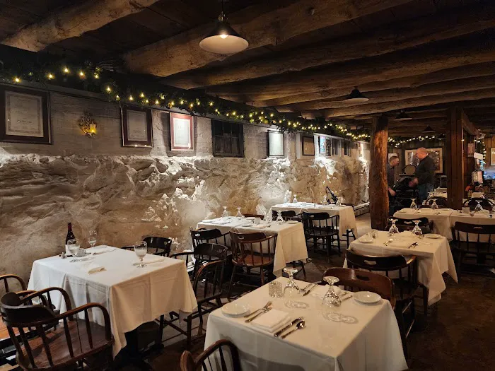 Peter Pratt's Inn Picture 9