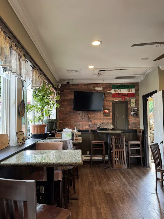 Mario's Pizza & Pasta Wood- Fired Picture 4