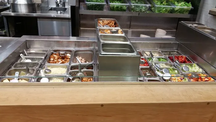 Chopt Creative Salad Co. Picture 6