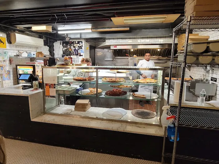 Grigg Street Pizza Picture 8