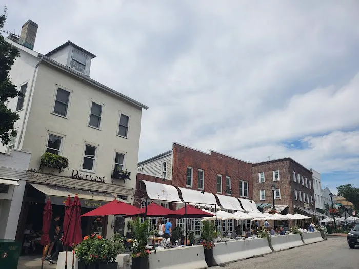 Harvest Wine Bar & Restaurant Picture 1