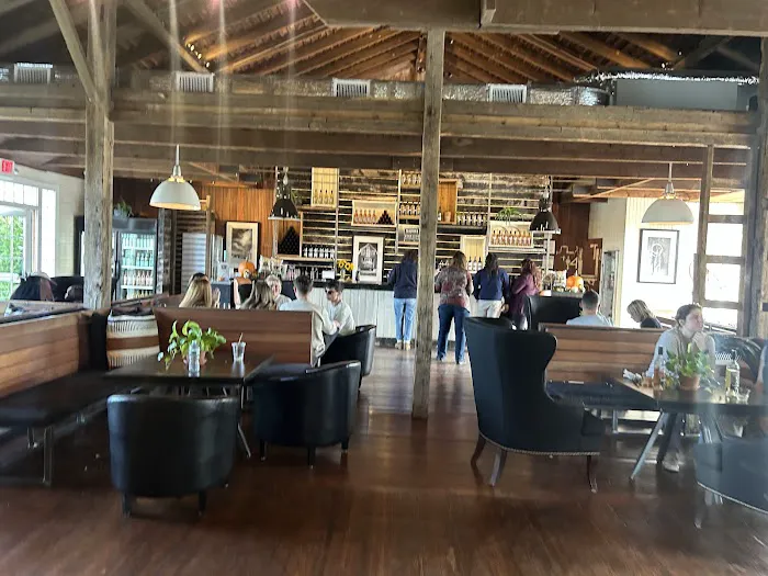 Harvest Wine Bar & Restaurant Picture 2