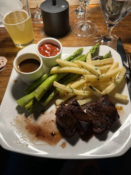 Harvest Wine Bar & Restaurant Picture 8