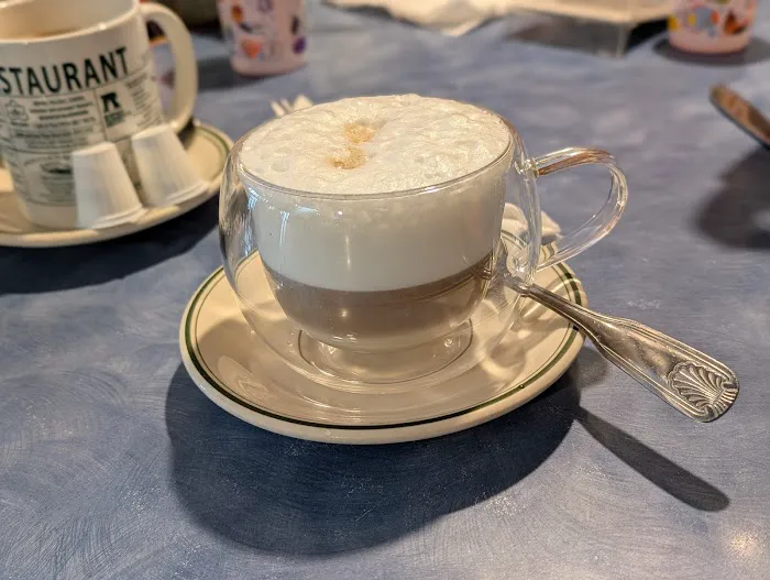 Putnam Restaurant Picture 6