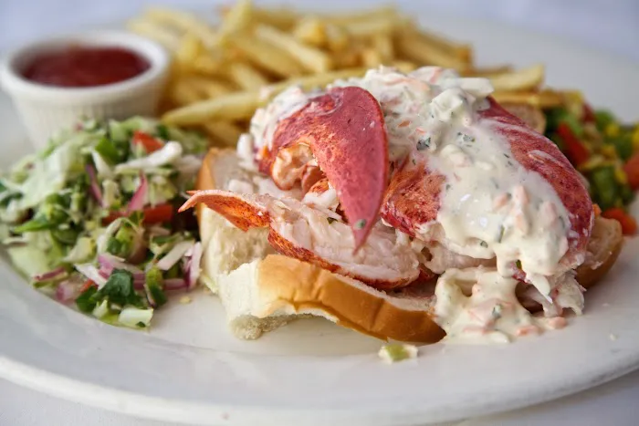 Elm Street Oyster House Picture 9