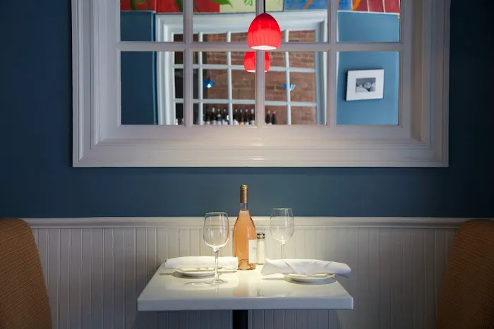 Elm Street Oyster House Picture 3