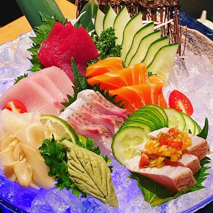 Kira Sushi Picture 10