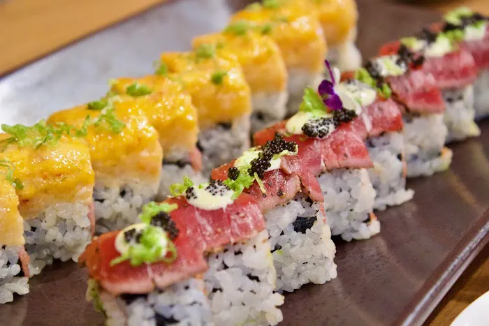 MIKU Sushi Bar and Restaurant Picture 3