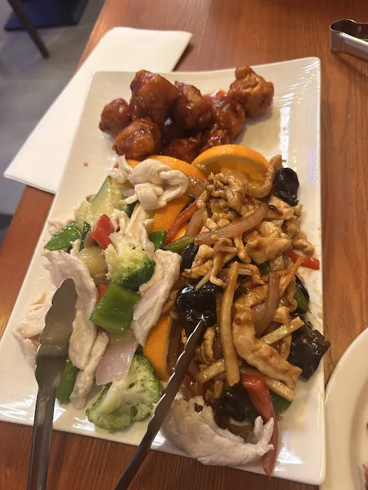 Lotus East Greenwich Picture 8