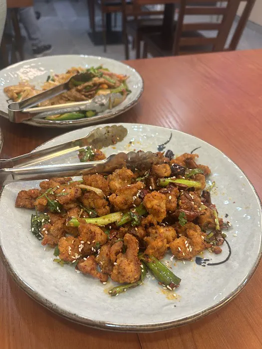 Lotus East Greenwich Picture 2