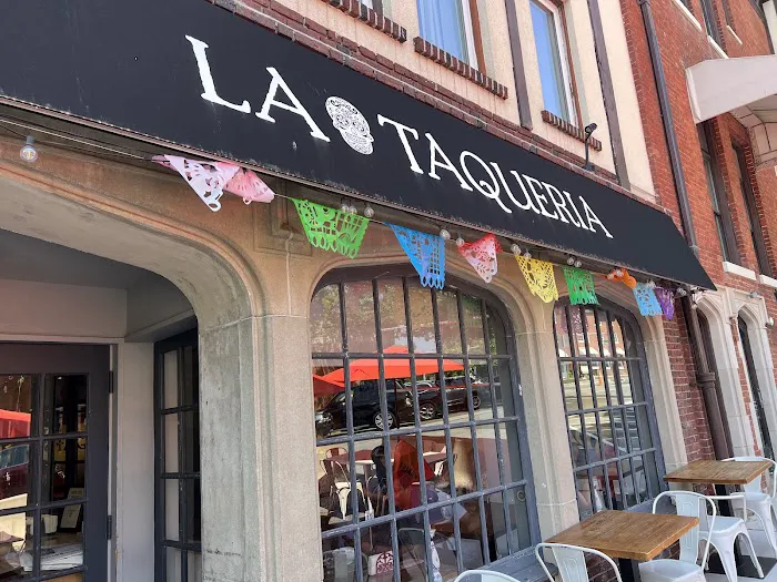 La Taqueria Picture 2